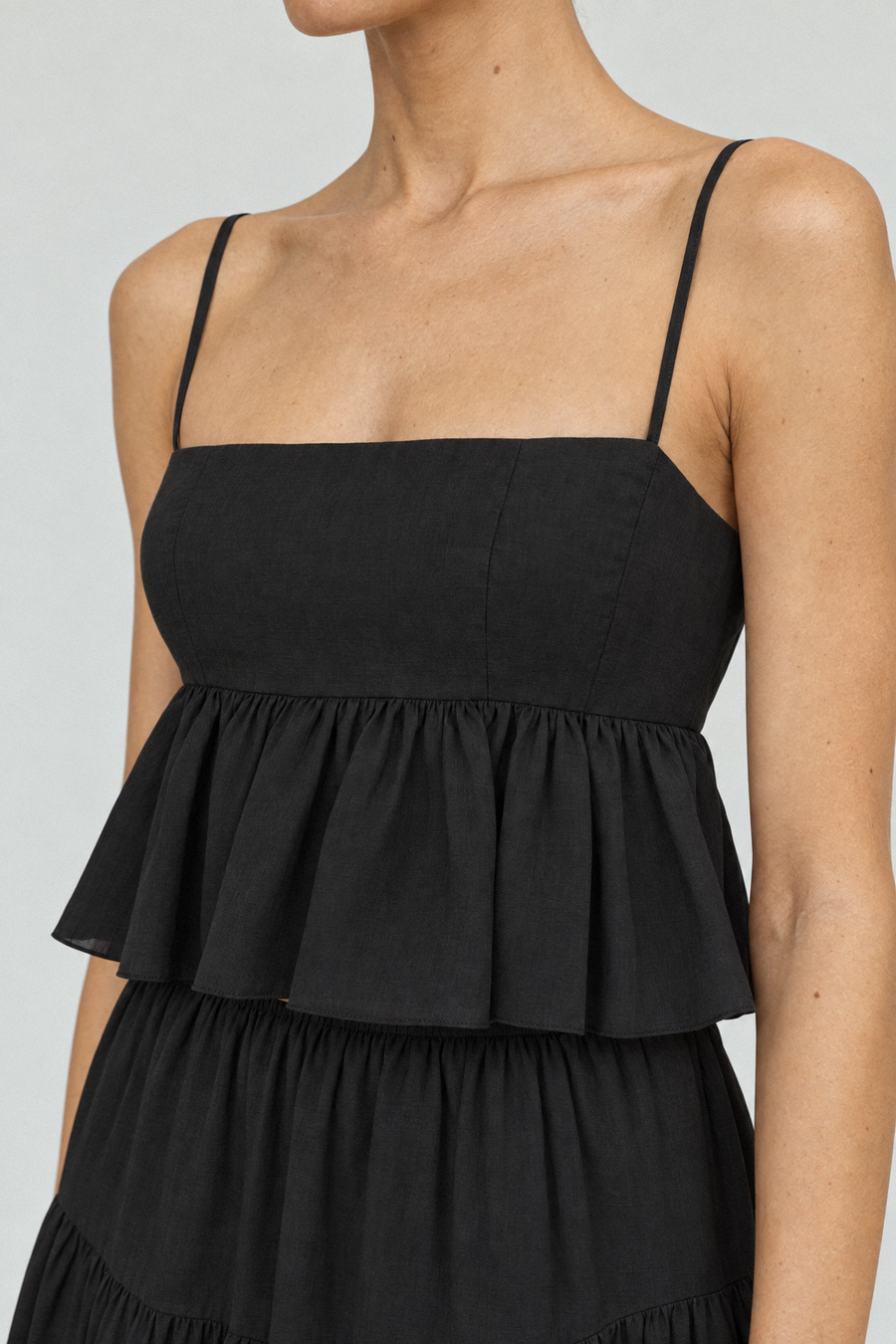 Tanya 2.0 — #000000 — Top detail · #000000