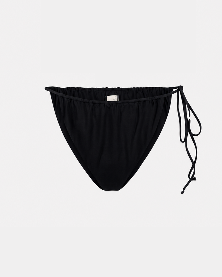 Linda Briefs